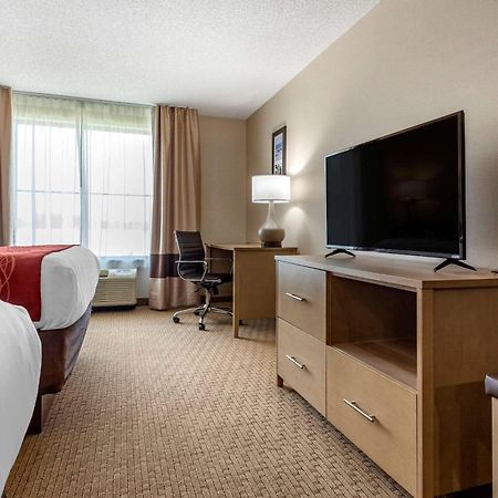 Comfort Inn & Suites Farmington - Victor Номер фото