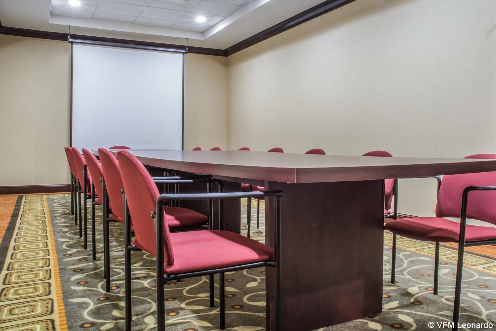 Comfort Inn & Suites Farmington - Victor Экстерьер фото
